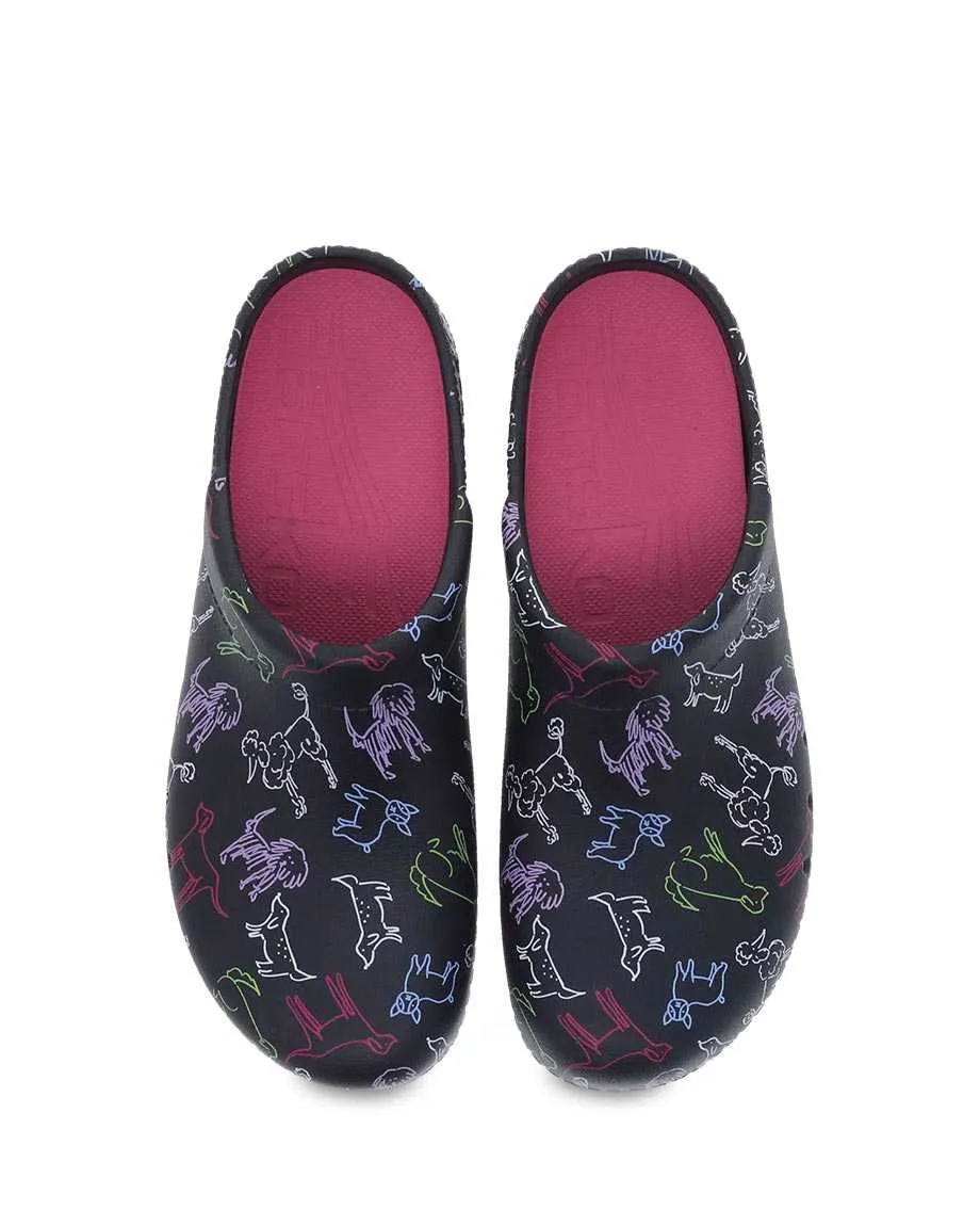 Dansko Unisex Kane Molded Clogs - Black Dogs