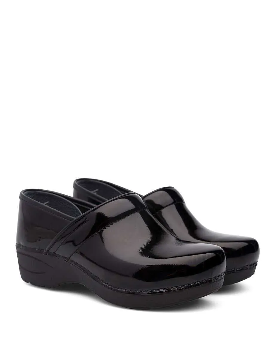 Dansko Women's XP 2.0 Clogs- Black Patent