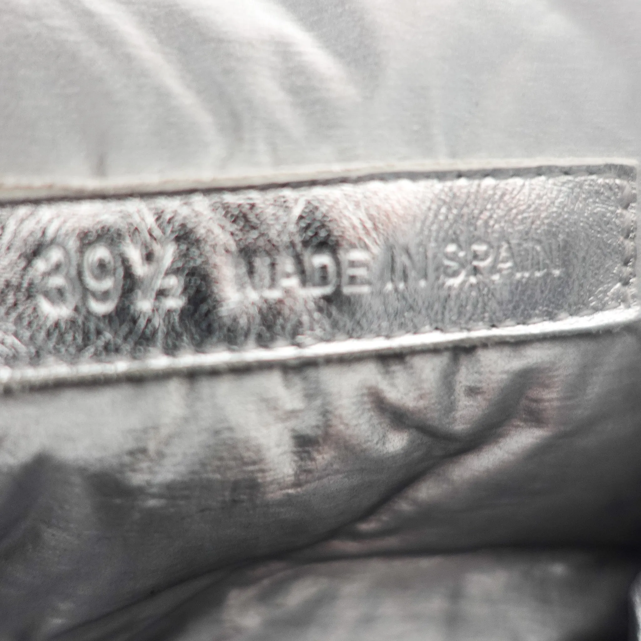 NEW silver padded boots RRP £700-FINAL SALE