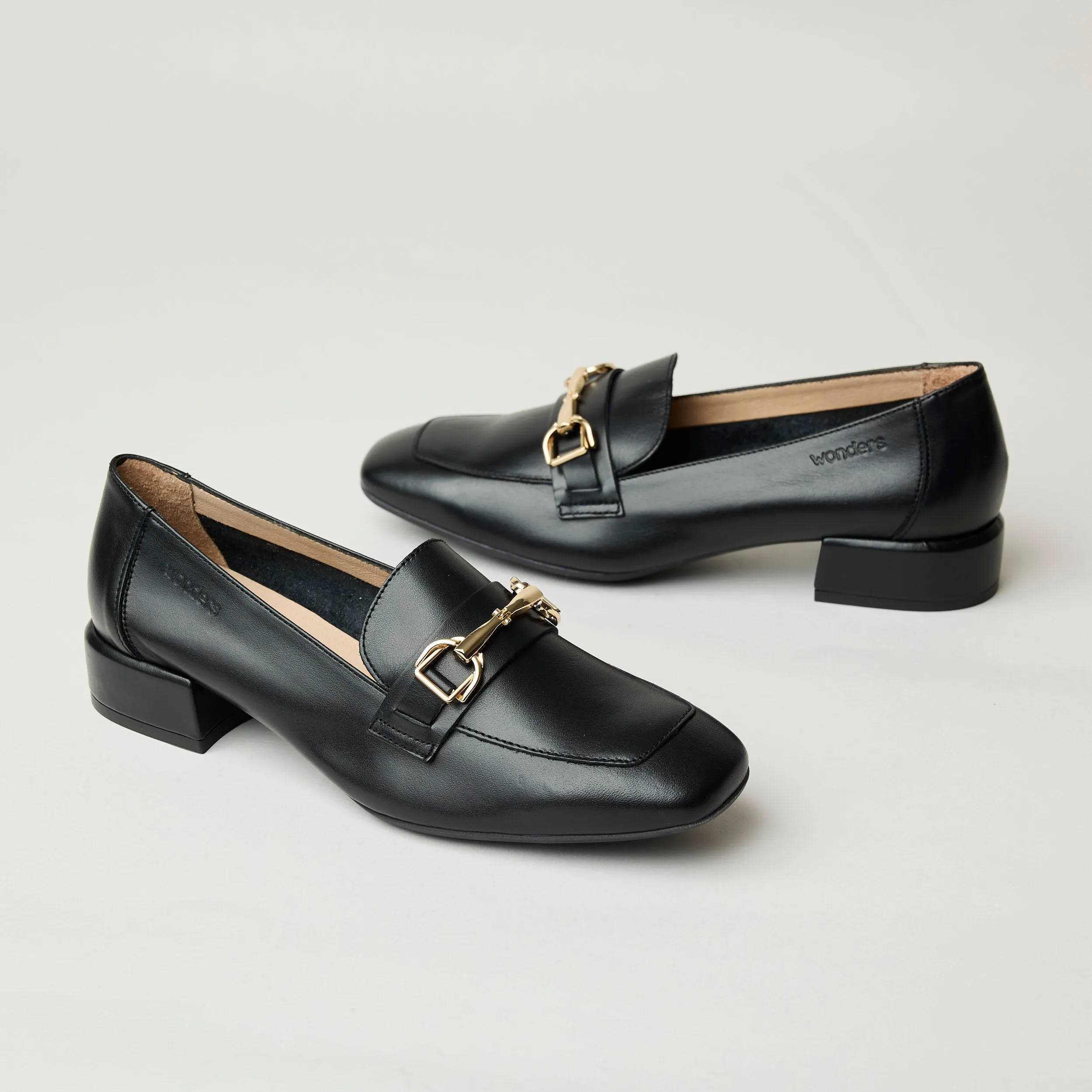 Wonders Black Leather Loafers